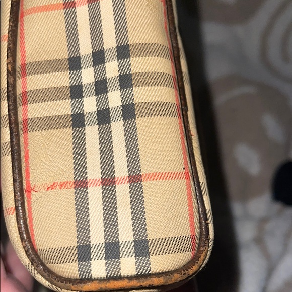 Burberry Tan and Brown clutch - Picture 11 of 15